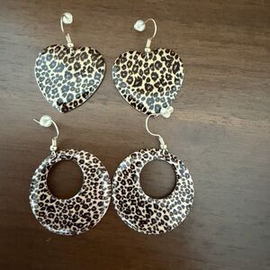 Lot 2 Pairs Metal Dangle Double Drop Leopard Print Pierced Earrings 2”